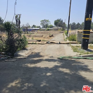 2449 El Molino Ave, Altadena, CA 91001