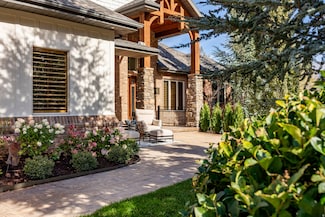 2412 Bear Hill Dr S, Draper, UT 84020