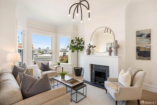3671 19th St, San Francisco, CA 94110