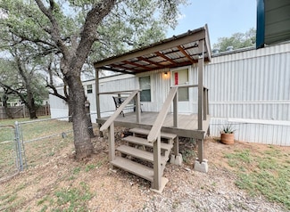 6898 Waterford Dr, Brownwood, TX 76801