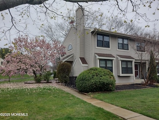 1201 Arlington Dr, Toms River, NJ 08755