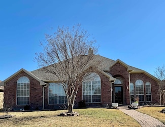 2414 Stillwater Dr, Mesquite, TX 75181