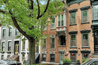 49 Dove St, Albany, NY 12210