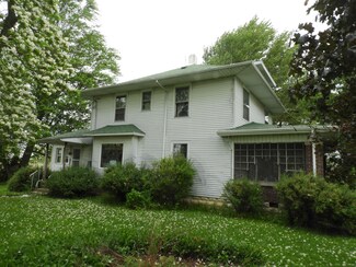 5384 N 1000 W, Farmland, IN 47340