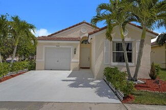 8044 Pelican Harbour Dr, Lake Worth, FL 33467