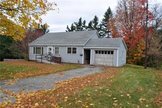 289 Western Ave, Augusta, ME 04330