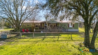 103 Forest View Dr, Victoria, TX 77905