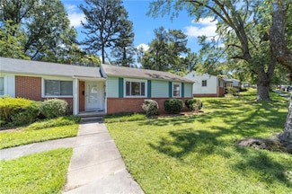 524 Overlook St, Greensboro, NC 27403