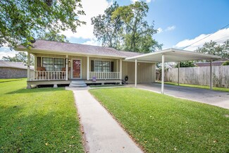 616 E 6th St, Crowley, LA 70526