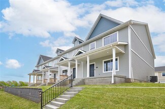 825 Oakmont Place, Norwalk, IA 50211