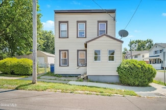 778 14th St, Watervliet, NY 12189
