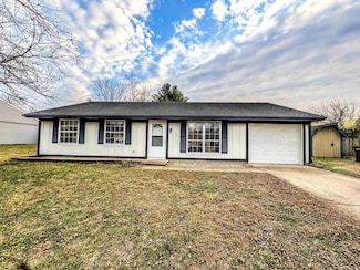 735 Quabache Ct, Dayton, IN 47941