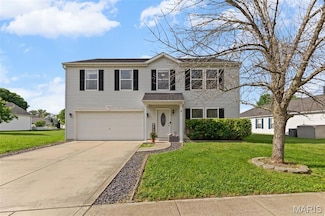 1413 Royal Forest Dr, Mascoutah, IL 62258
