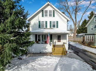 31 N Willow St, East Aurora, NY 14052