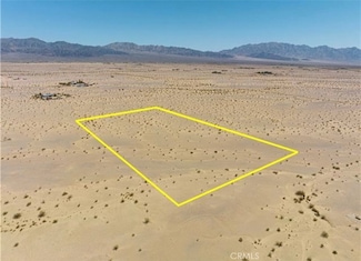 62816 Hollywood Ln E, Wonder Valley, CA 92277