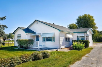 2009 Locust St, Granger, IA 50109