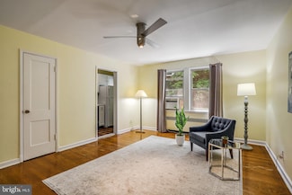 4004 Beecher St NW Unit 304, Washington, DC 20007