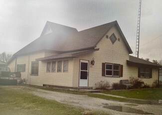 1017 N Wayne St, Warren, IN 46792