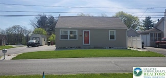 3396 W Columbia St, Whitehall, PA 18052