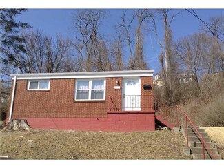 2056 Liedertafel Way, Pittsburgh, PA 15212