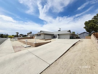 418 W Howell Ave, Ridgecrest, CA 93555