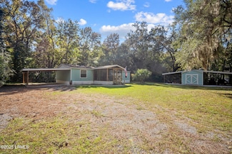 976 Sams Point Rd, Beaufort, SC 29907