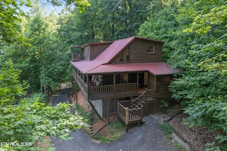 1930 Orchard Dr, Sevierville, TN 37876