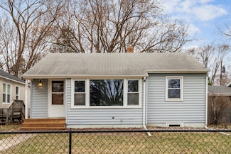 630 9th Ave NW, New Brighton, MN 55112