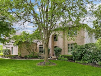 1759 Baybrook Ln, Naperville, IL 60564
