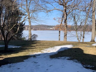 26 Pointe Rok Dr Unit 26, Worcester, MA 01604