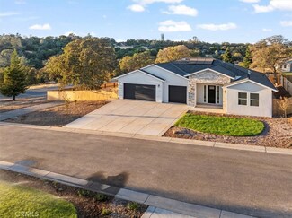 1 Moonbeam Ct, Oroville, CA 95966