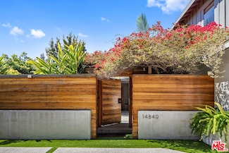 14840 W Sunset Blvd, Pacific Palisades, CA 90272
