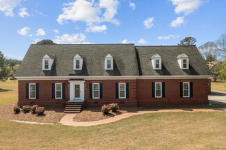 15 Atkins Ferry Ct, Lillington, NC 27546