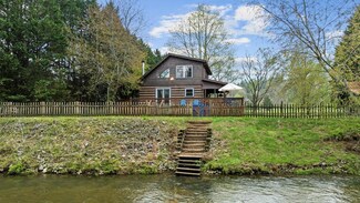 133 Hemlock Dr, Suches, GA 30572