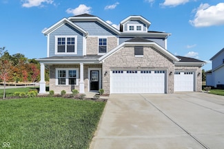 7208 Hart St, Cumberland, IN 80921