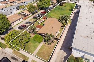 1455 W 105th St, Los Angeles, CA 90047
