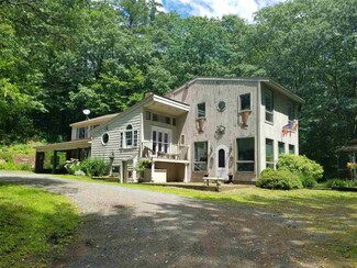 200 Mill Village Rd N, Goshen, NH 03752