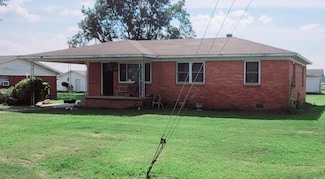 300 S Free St, Hoxie, AR 72433