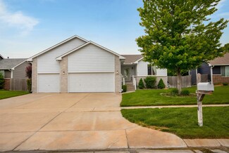 804 E Winding Lane Ct, Derby, KS 67037