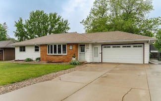 1000 17th St SW, Austin, MN 55912