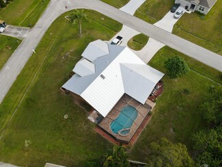 486 SE Strait Ave, Port Saint Lucie, FL 34983