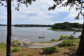 3 Wheatfield Ln, West Dennis, MA 02670