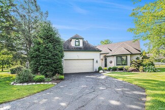 1611 N Lake George Dr, Mishawaka, IN 46545
