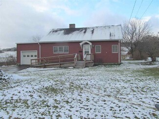 40 Blair Rd, North Troy, VT 05859