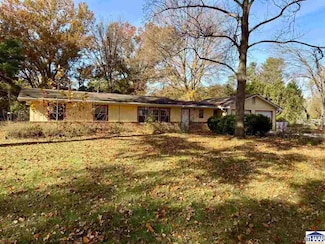 7435 S Ellenwood St, Terre Haute, IN 47802