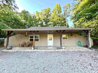 7544 Geranium Rd, Oakdale, IL 62268