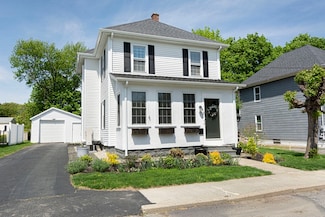 3 Worcester St, Clinton, MA 01510