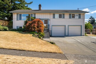 1003 S 233rd Place, Des Moines, WA 98198