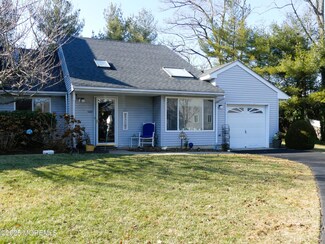 1227 Holmes Ct, Neptune, NJ 07753