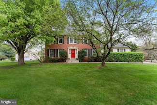 1113 Sugar Maple Ln, Herndon, VA 20170